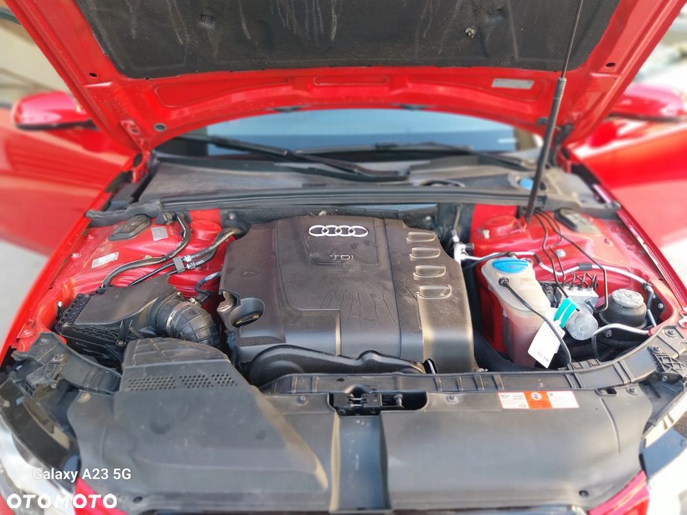 Audi A4 Avant 2.0 TDI Quattro - 16