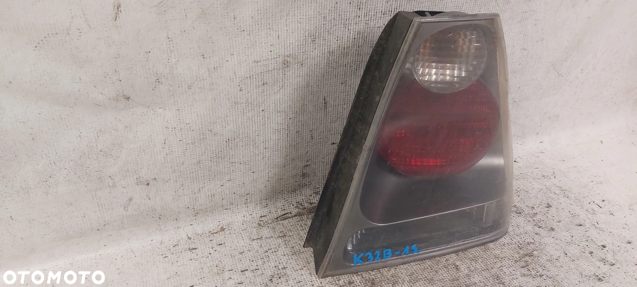 .  TYL TYLNA LAMPA PRAWA BMW E46 COMPACT - 3