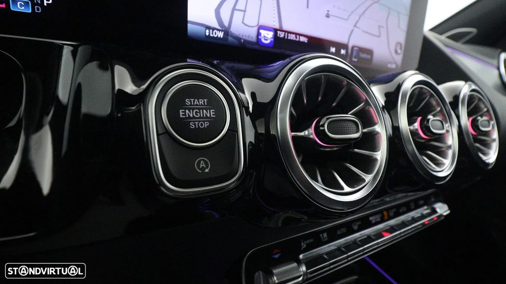 Mercedes-Benz GLA 220 d 4Matic AMG Line - 29