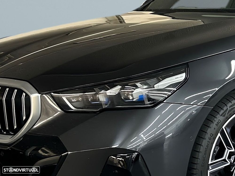 BMW 520 d Pack Desportivo M - 3