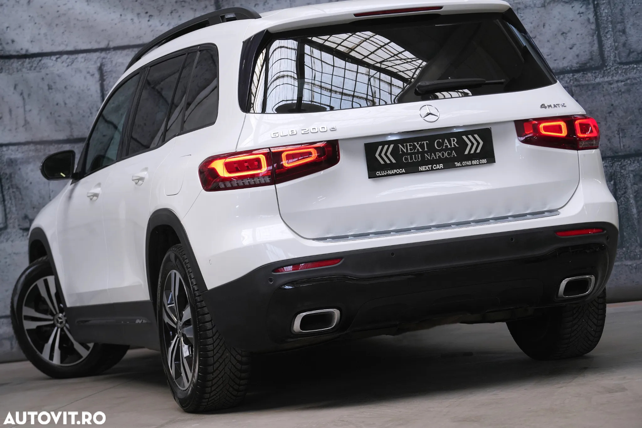 Mercedes-Benz GLB 200 d 4Matic 8G-DCT AMG Line Advanced Plus - 3