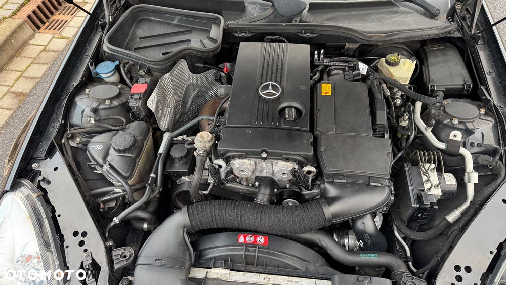 Mercedes-Benz SLK - 40