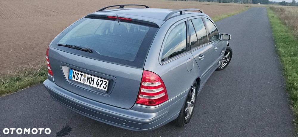 Mercedes-Benz Klasa C - 16