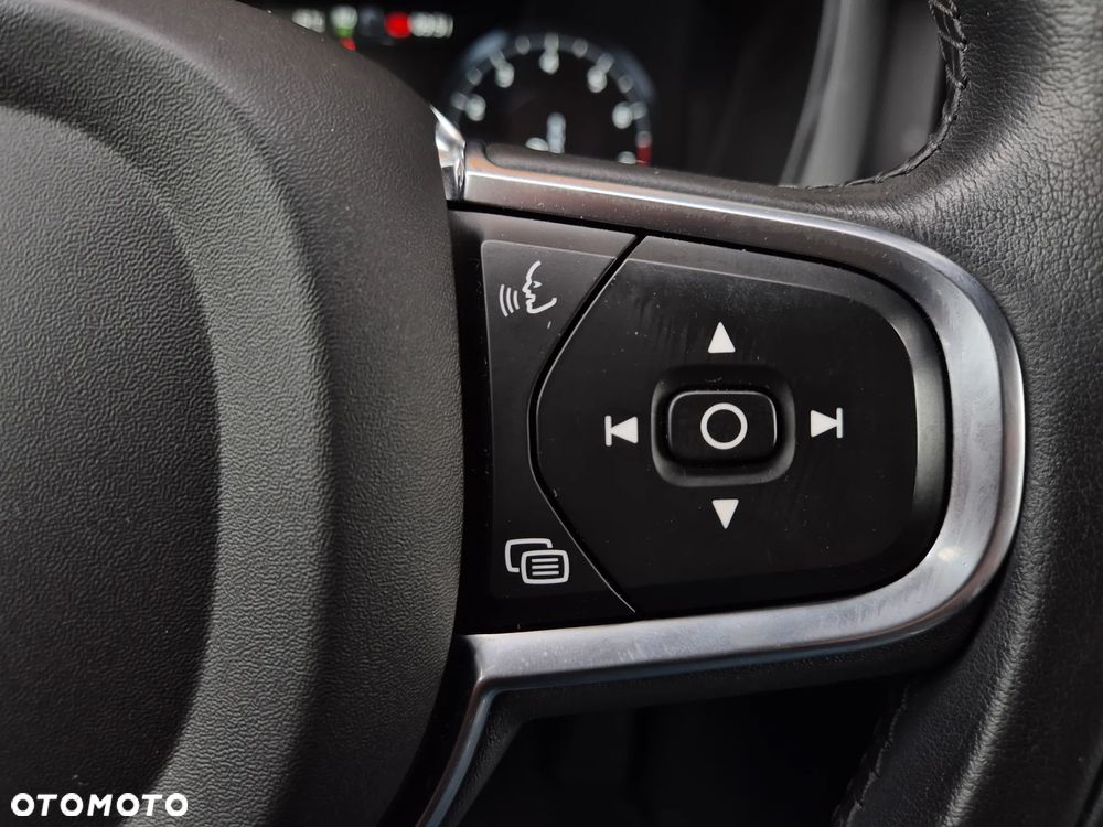 Volvo XC 60 B4 B Inscription - 16