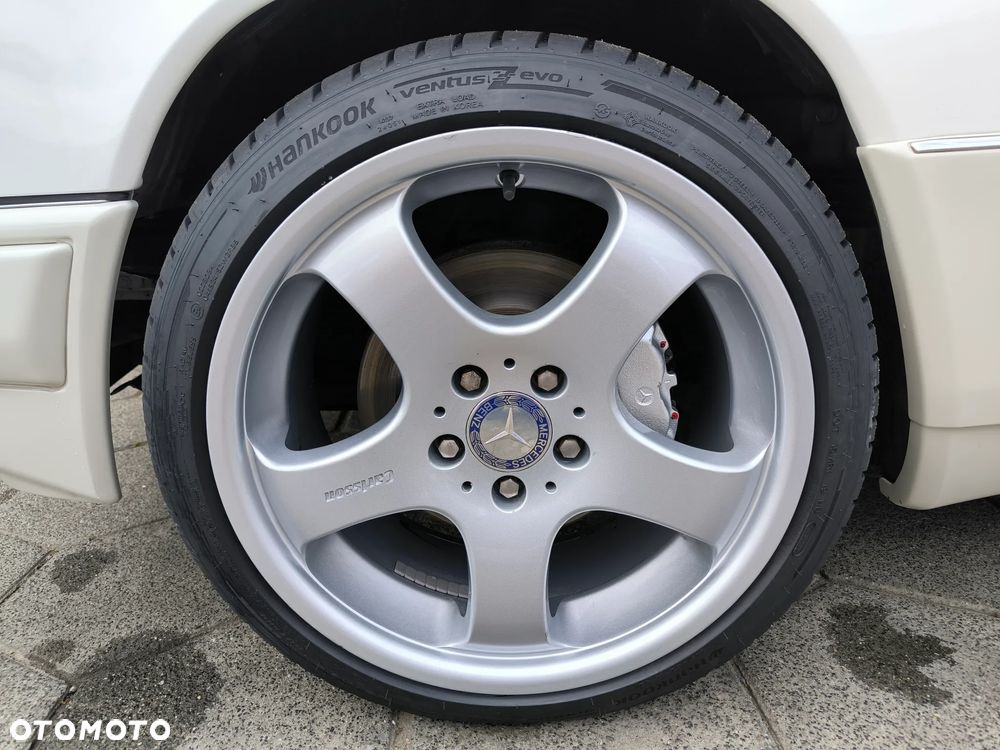 Mercedes-Benz Klasa E 420 - 35