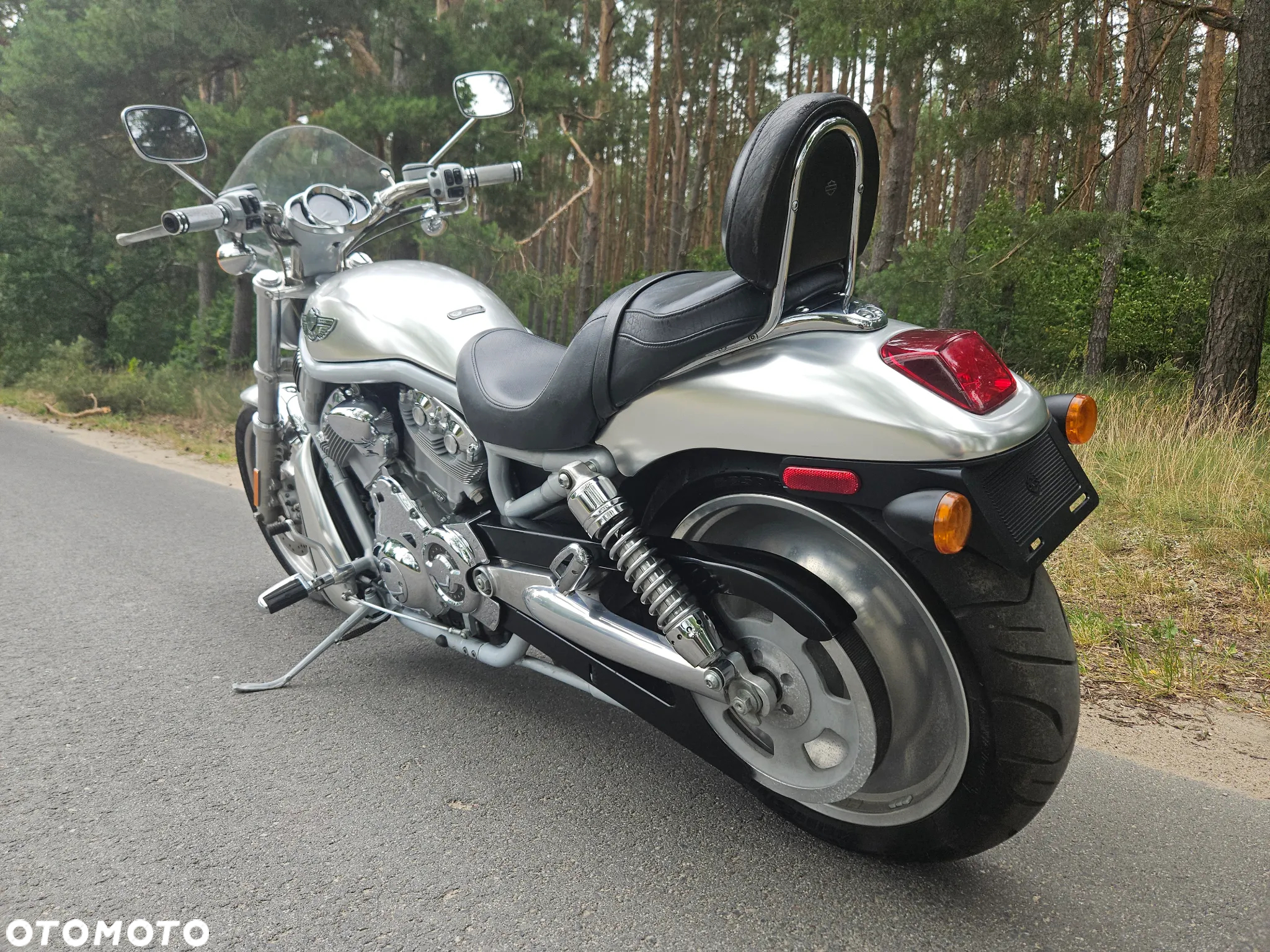 Harley-Davidson V-Rod Street Rod - 17