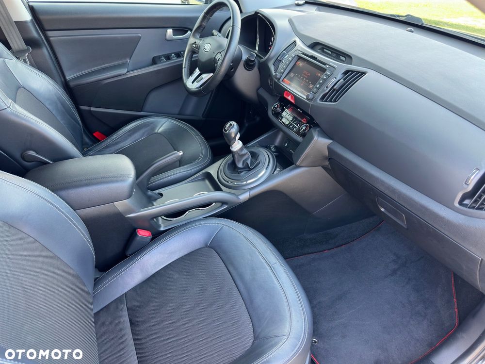 Kia Sportage 2.0 CRDI 2WD Spirit - 32