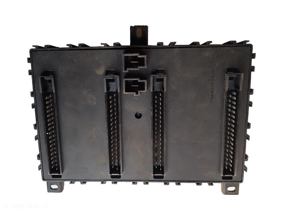 SKRZYNKA BEZPIECZNIKÓW DAF XF 105 1746420 - 2