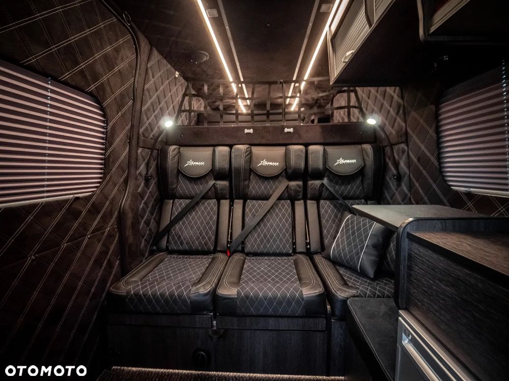 Mercedes-Benz Sprinter - 17