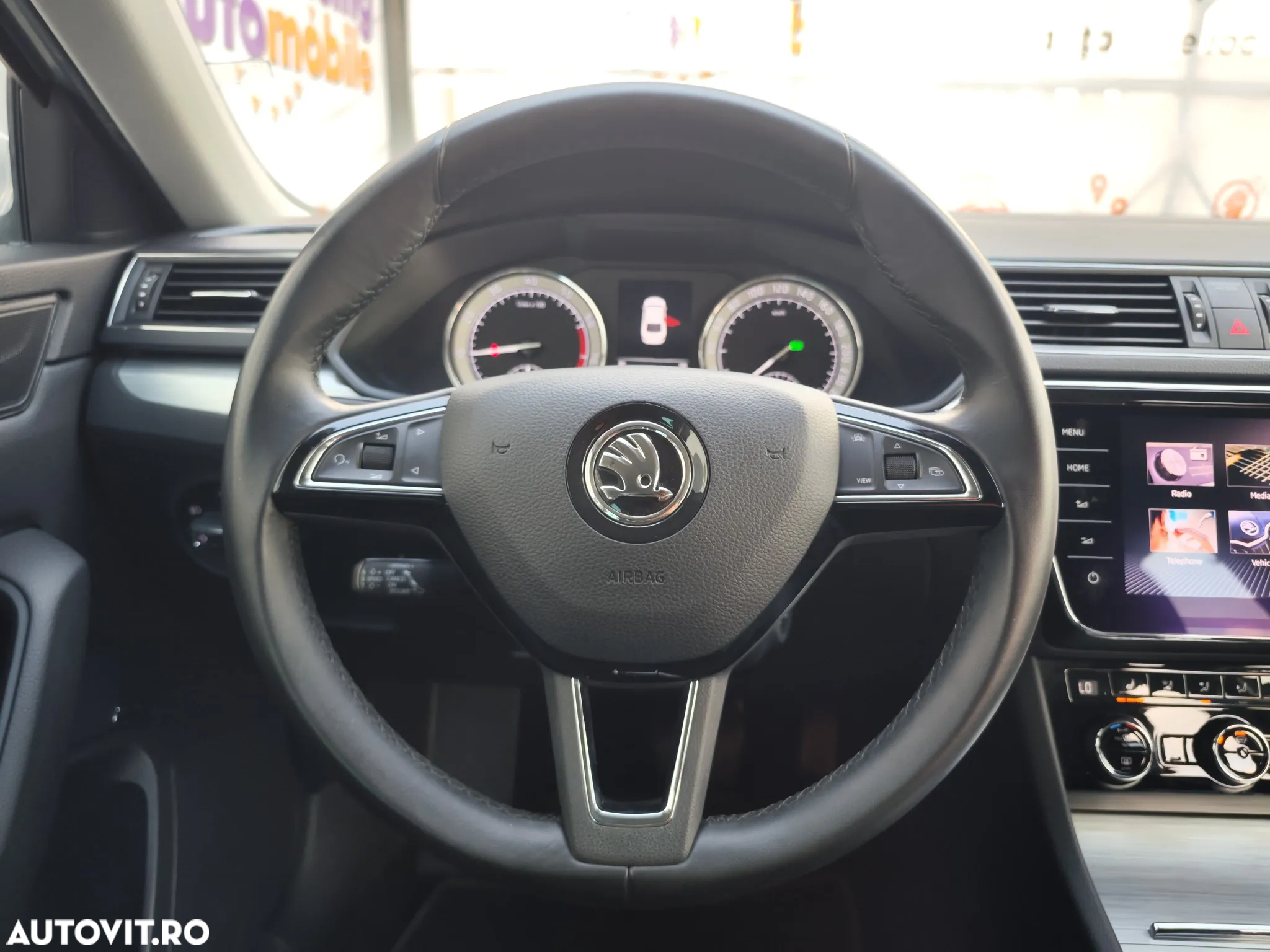Skoda Superb 1.5 TSI ACT DSG Ambition - 23