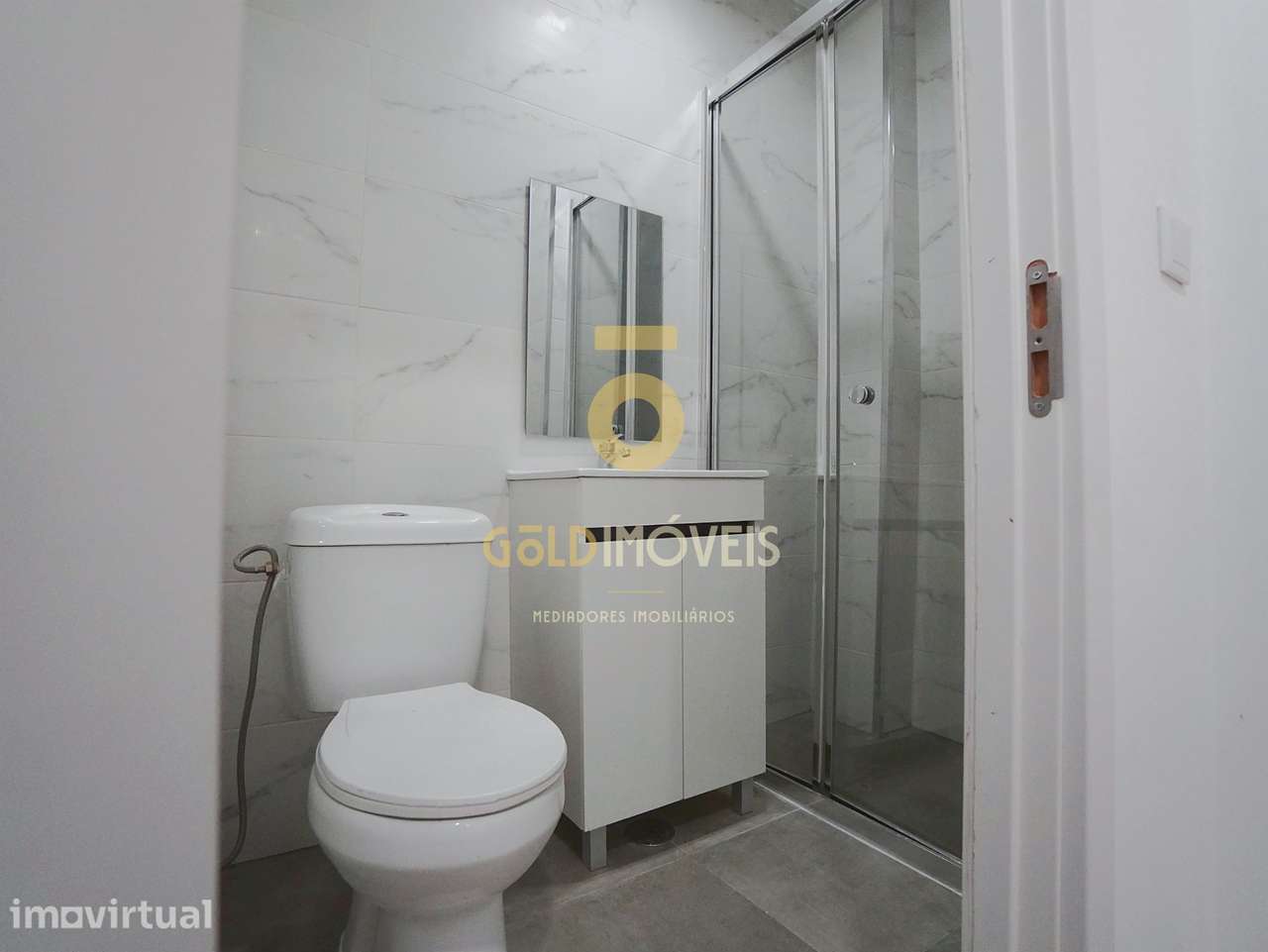 Moradia T3 Remodelada | 3 Suites | 87m² | Bonfim | Porto-Campanhã - Grande imagem: 4/13
