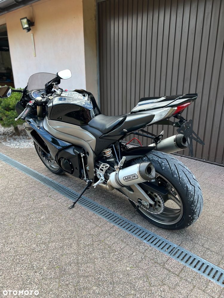 Suzuki GSX-R - 7