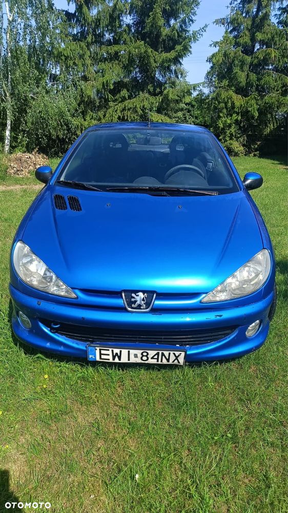 Peugeot 206 CC - 2