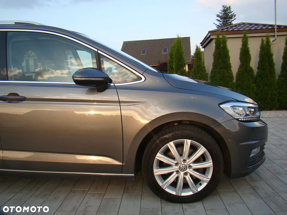 Volkswagen Touran 2.0 TDI SCR Highline - 6