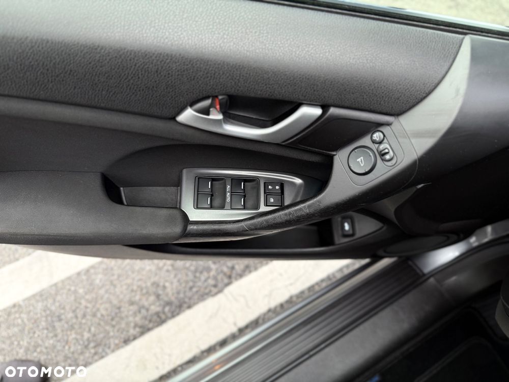 Honda Accord 2.0 Executive Navi - 26