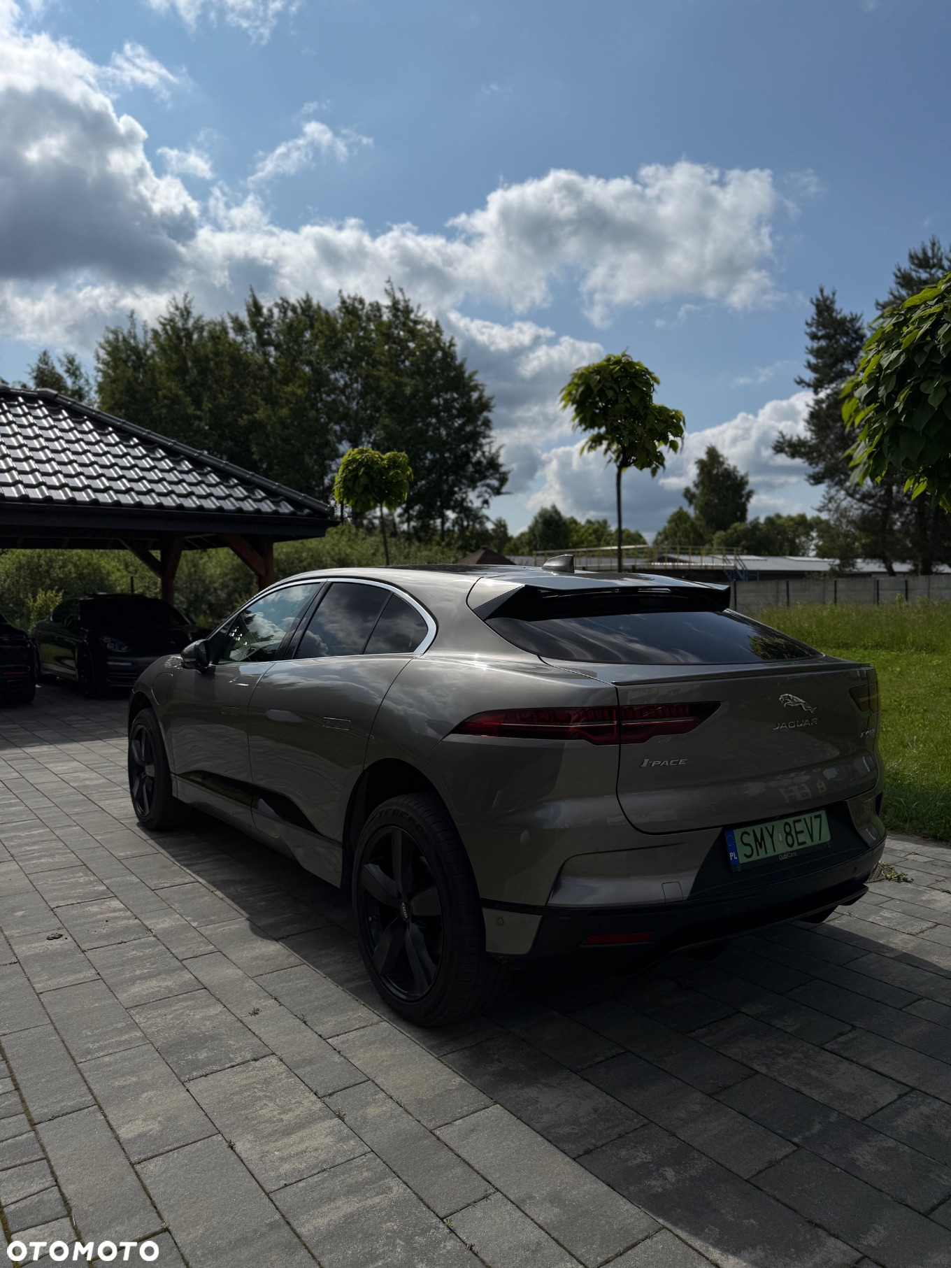Jaguar I-Pace EV400 90kWh AWD R-Dynamic HSE - 5