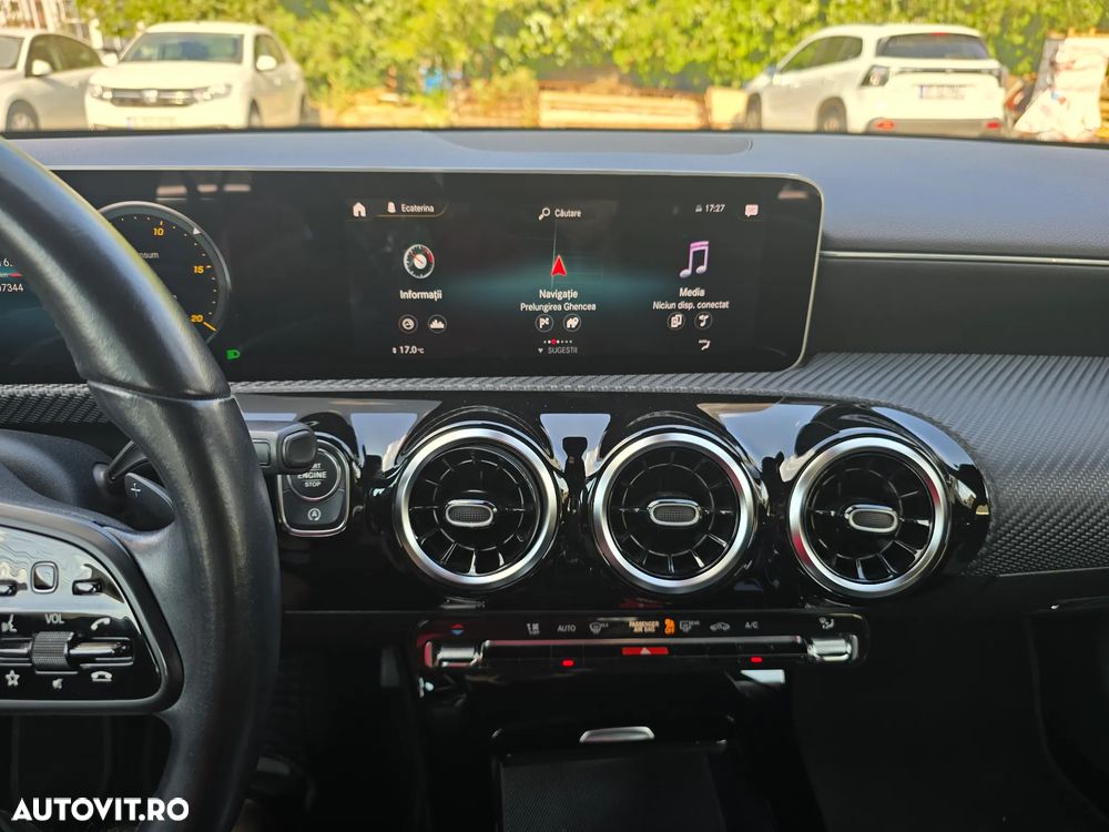 Mercedes-Benz A 200 7G-DCT Progressive - 33