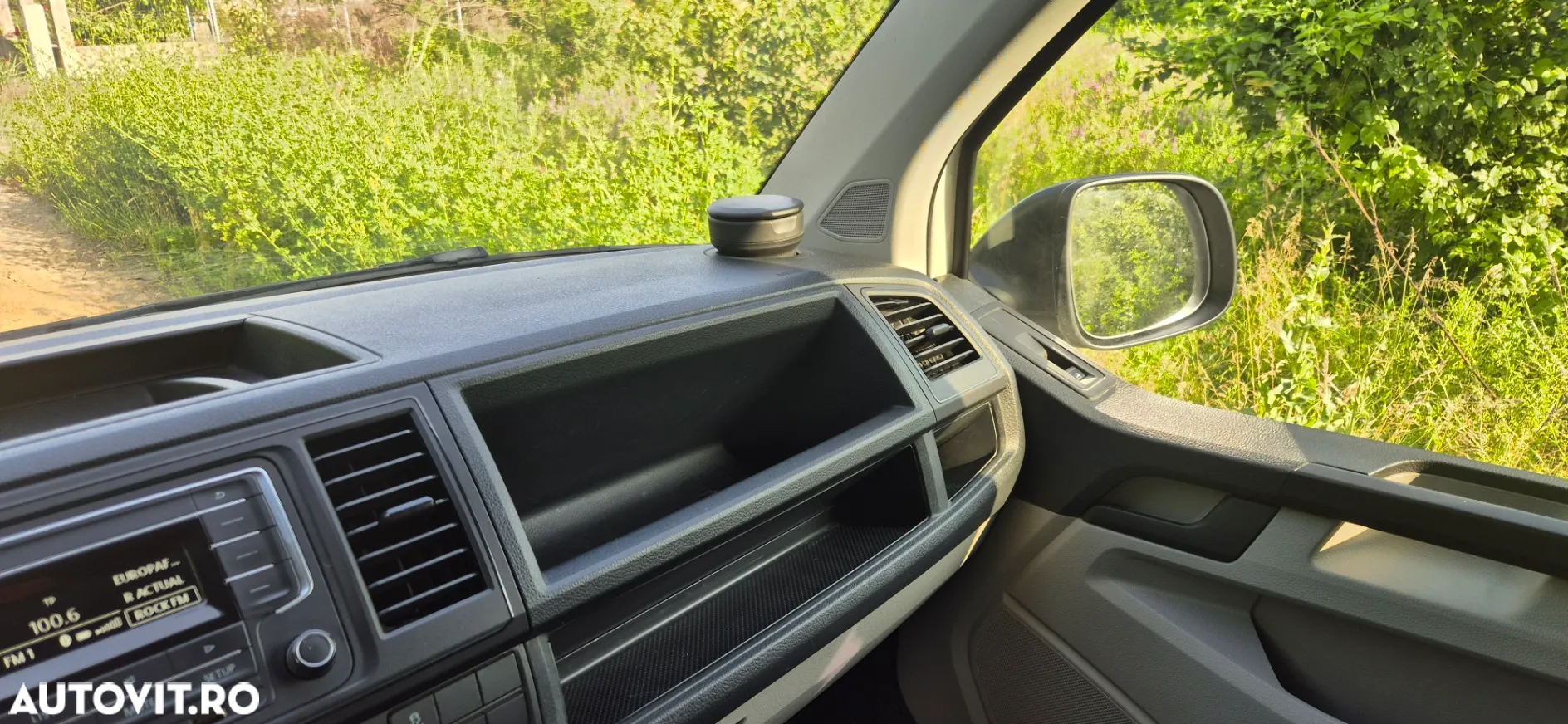 Volkswagen Caravelle T6 2.0 TDI LR Comfortline - 6