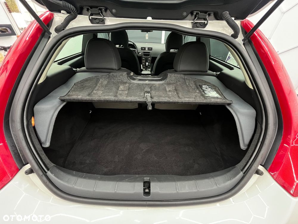 Volvo C30 - 33