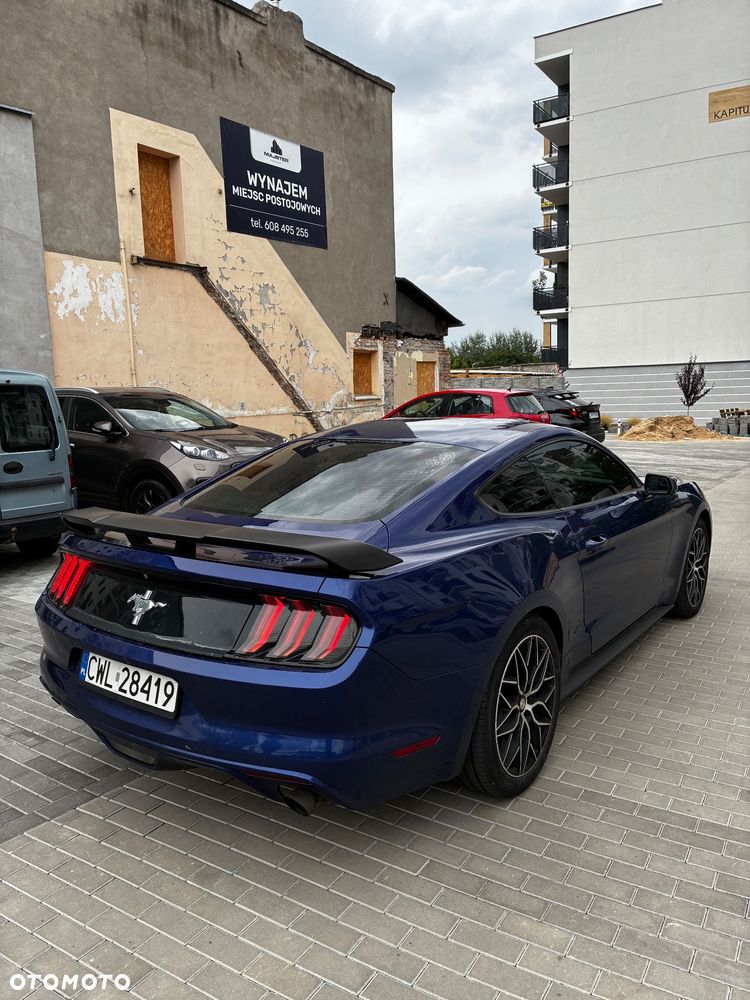 Ford Mustang 3.7 V6 - 3