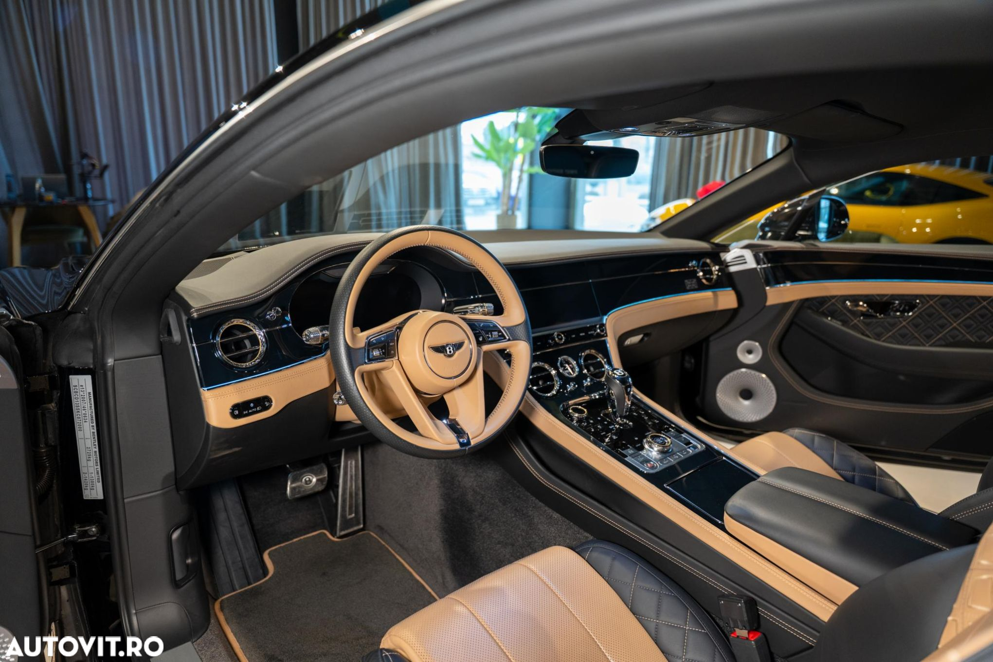 Bentley Continental - 12