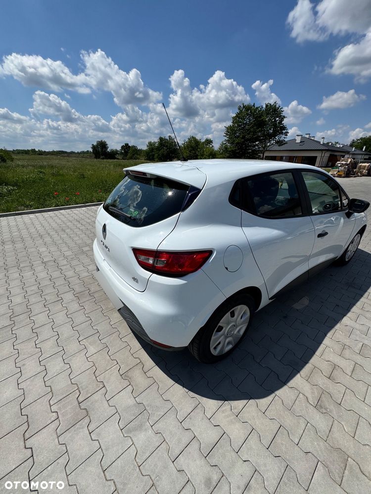 Renault Clio 1.5 dCi Energy Business EU6 - 4