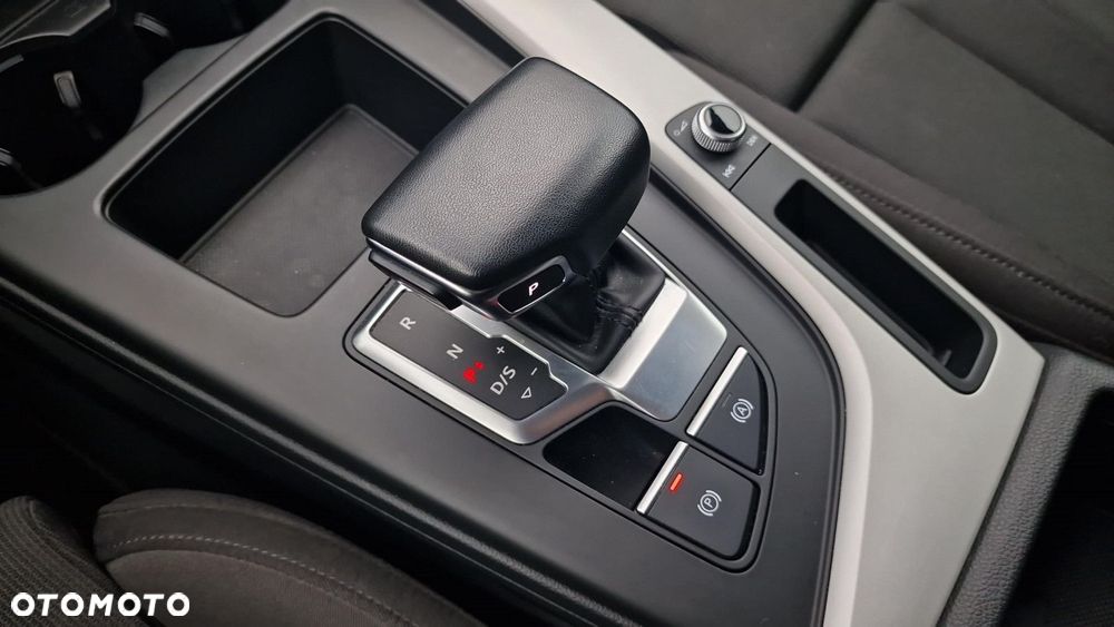 Audi A4 Limousine - 25