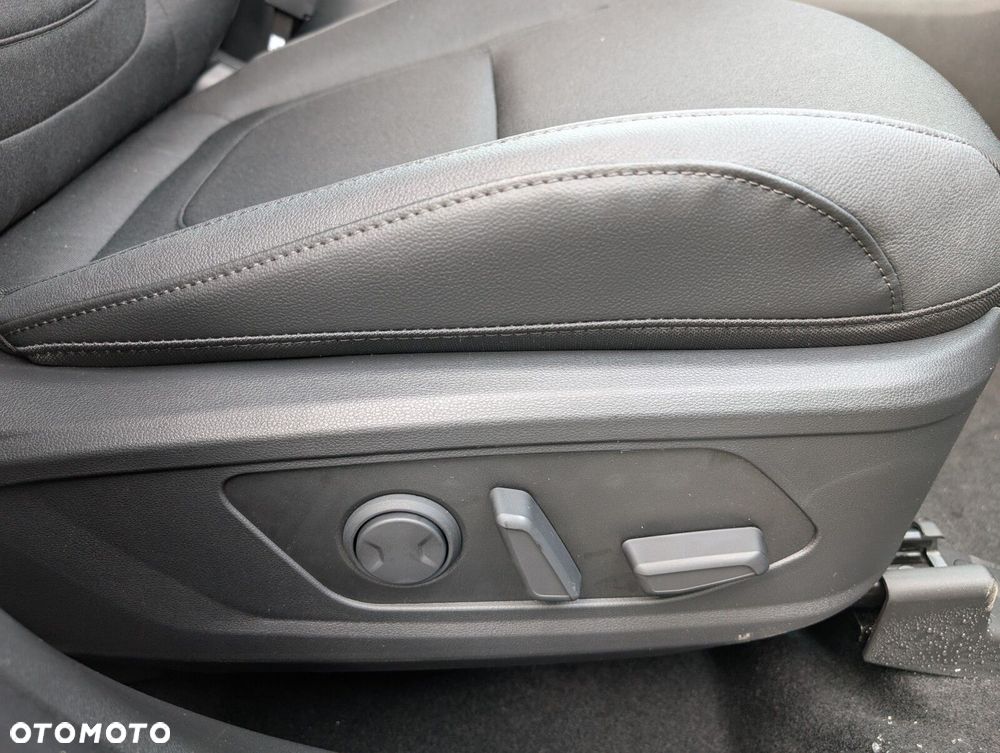 Hyundai Tucson 1.6 T-GDi HEV Executive 2WD - 20
