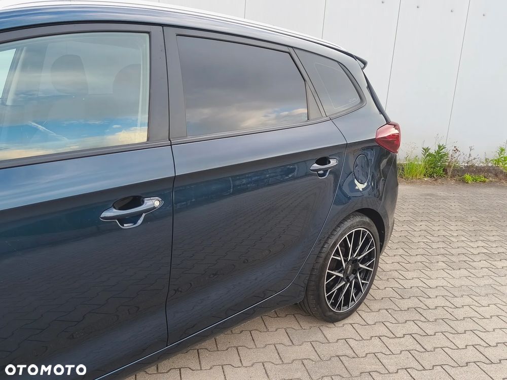 Kia Carens 1.6 GDI M EU6 - 12
