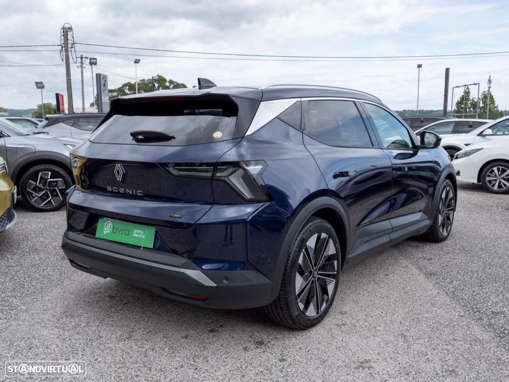 Renault Scénic 87 kWh Techno — fotografia 16