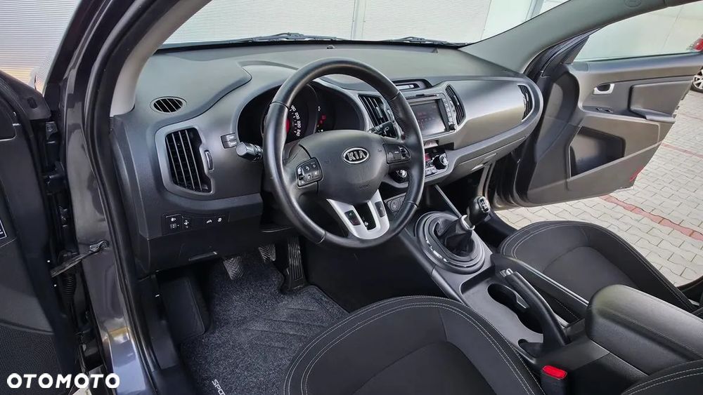 Kia Sportage 1.7 CRDI 2WD Spirit - 22