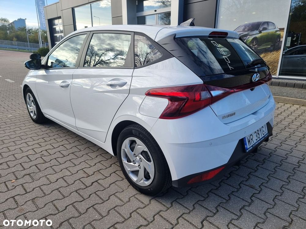 Hyundai i20 1.2 Pure - 10
