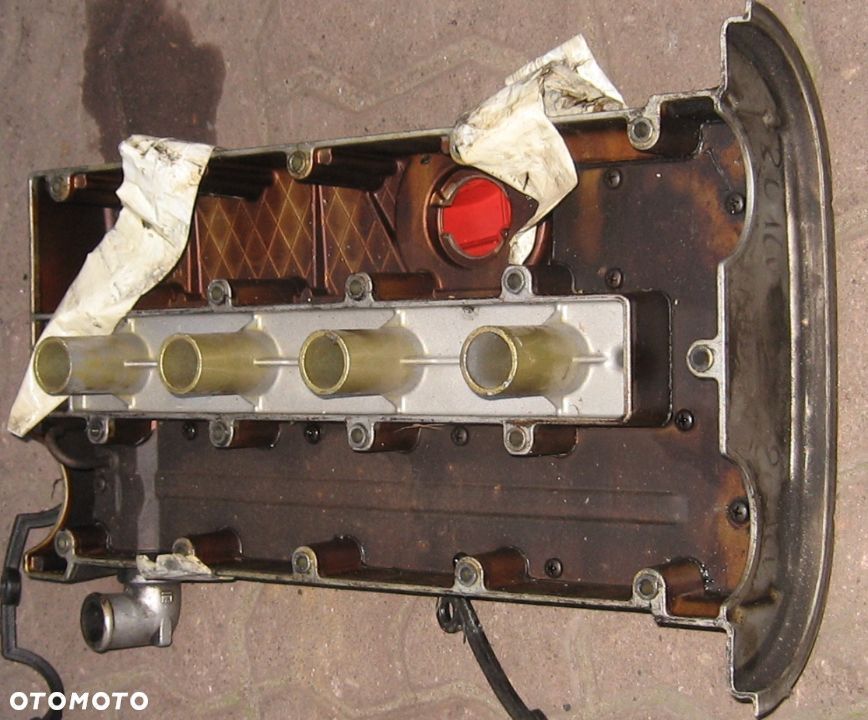 pokrywa zaworów OPEL KADETT GSI 2.0 16V 90285958 - 5