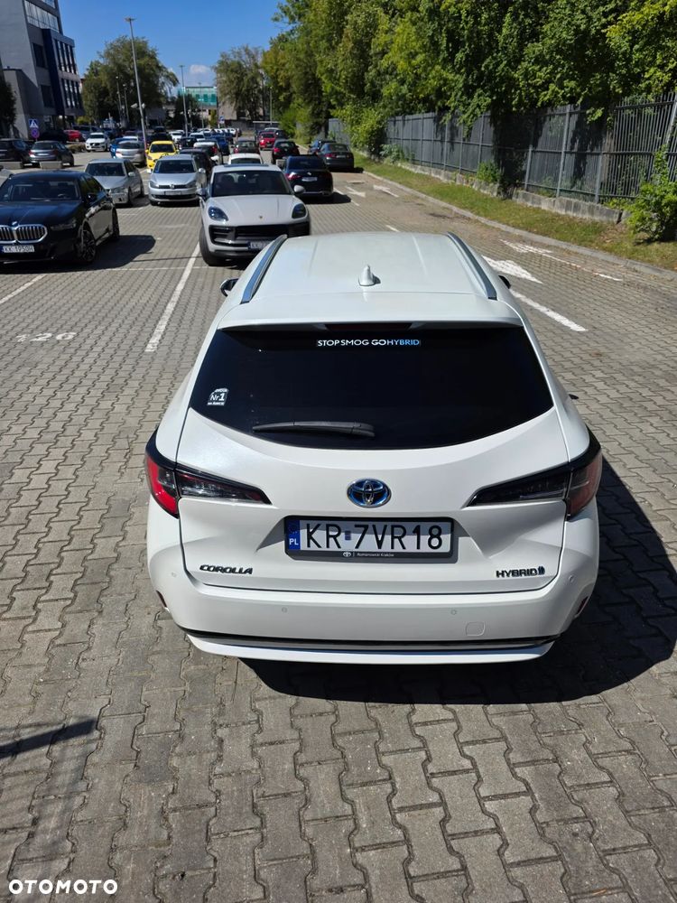 Toyota Corolla 1.8 Hybrid Comfort - 12