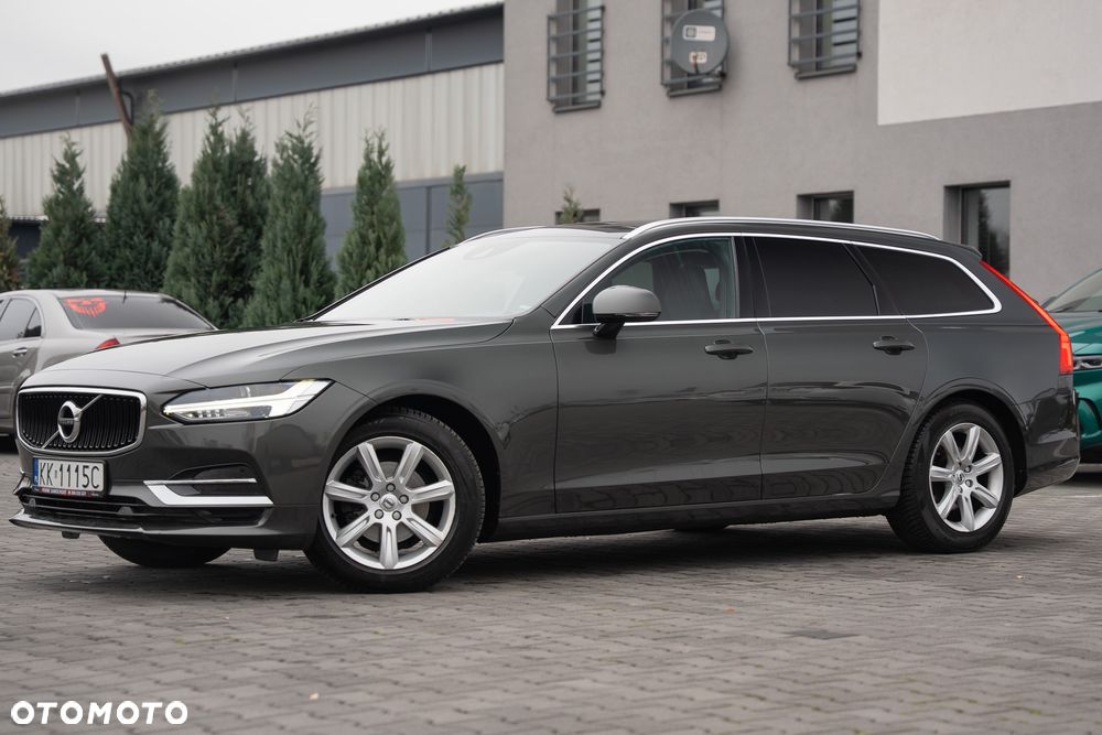 Volvo V90 D3 Geartronic Momentum Pro - 9