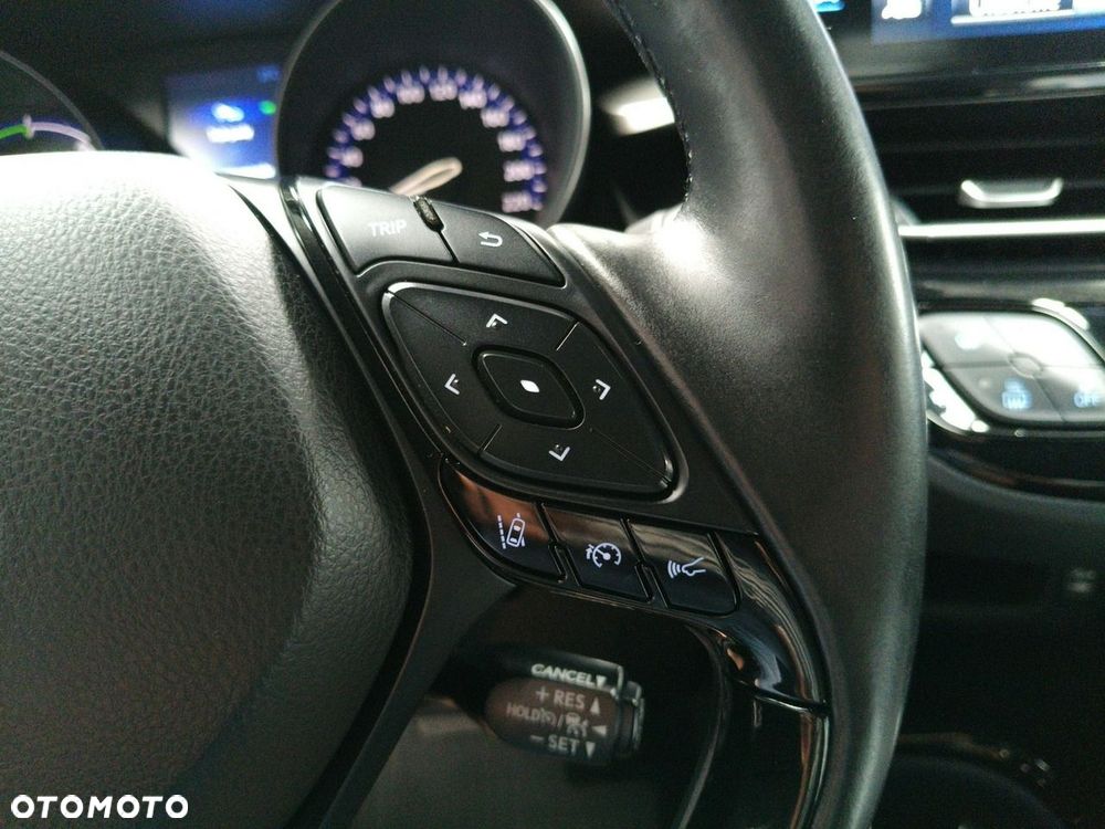 Toyota C-HR 1.8 Hybrid GPF Executive - 28