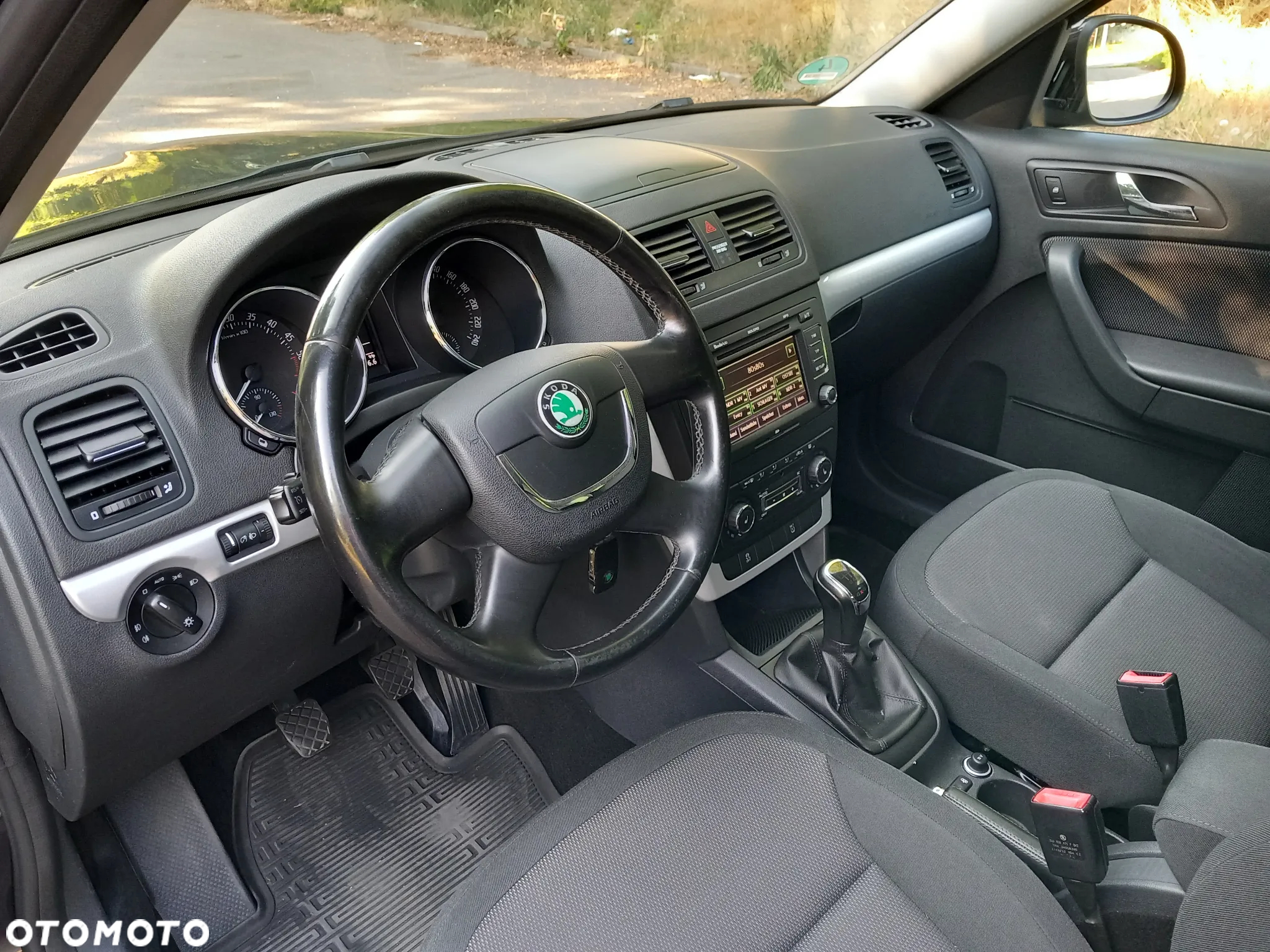 Skoda Yeti 2.0 TDI 4x4 Ambition PLUS EDITION - 10