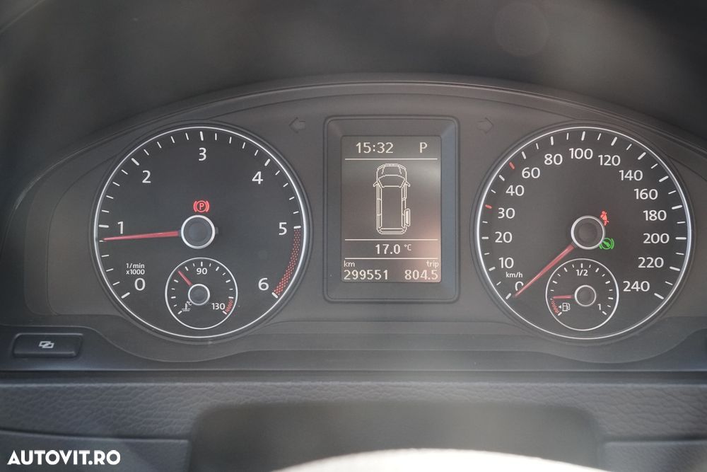 Volkswagen Multivan - 14