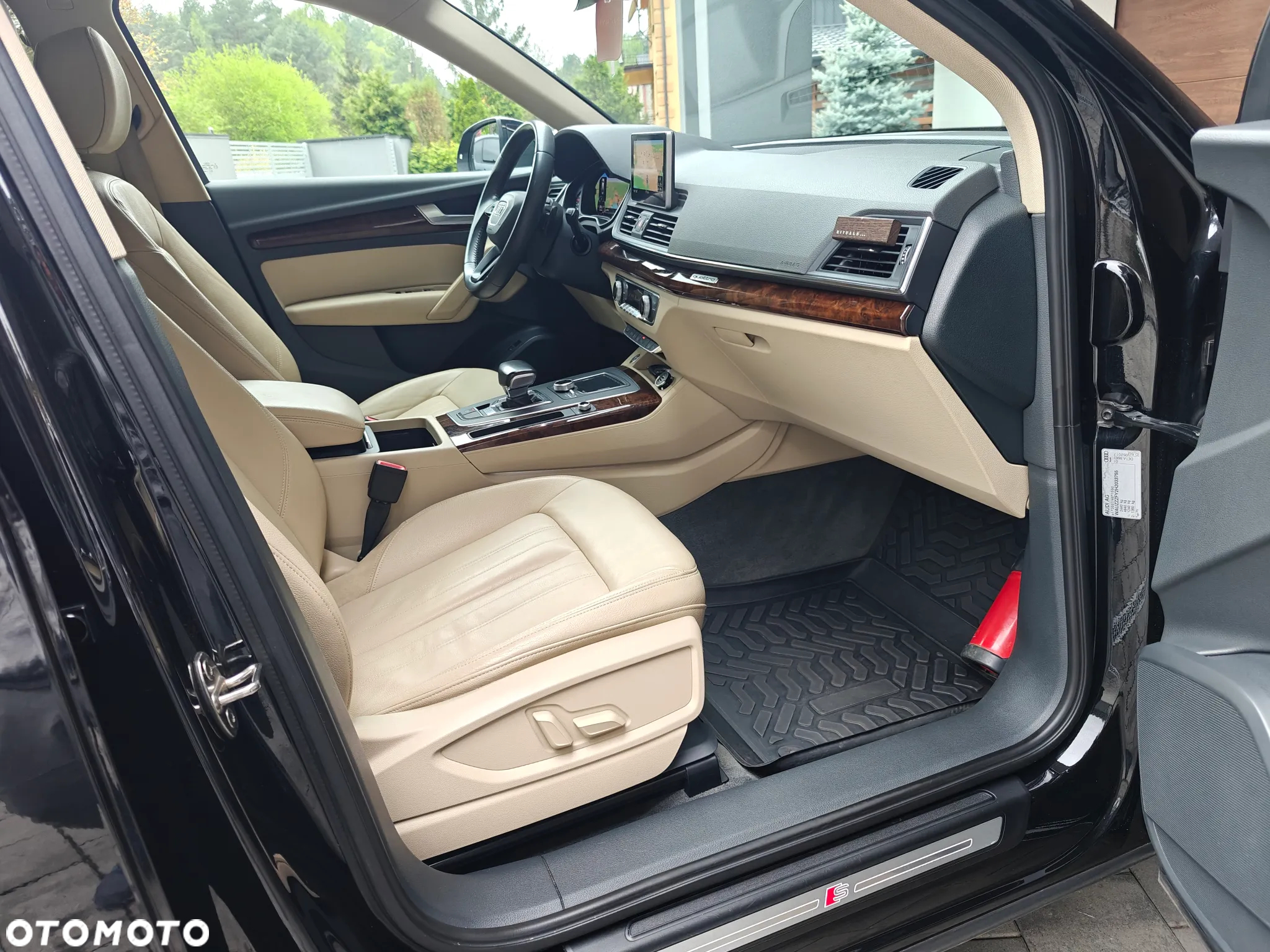 Audi Q5 2.0 TDI quattro S tronic design - 13