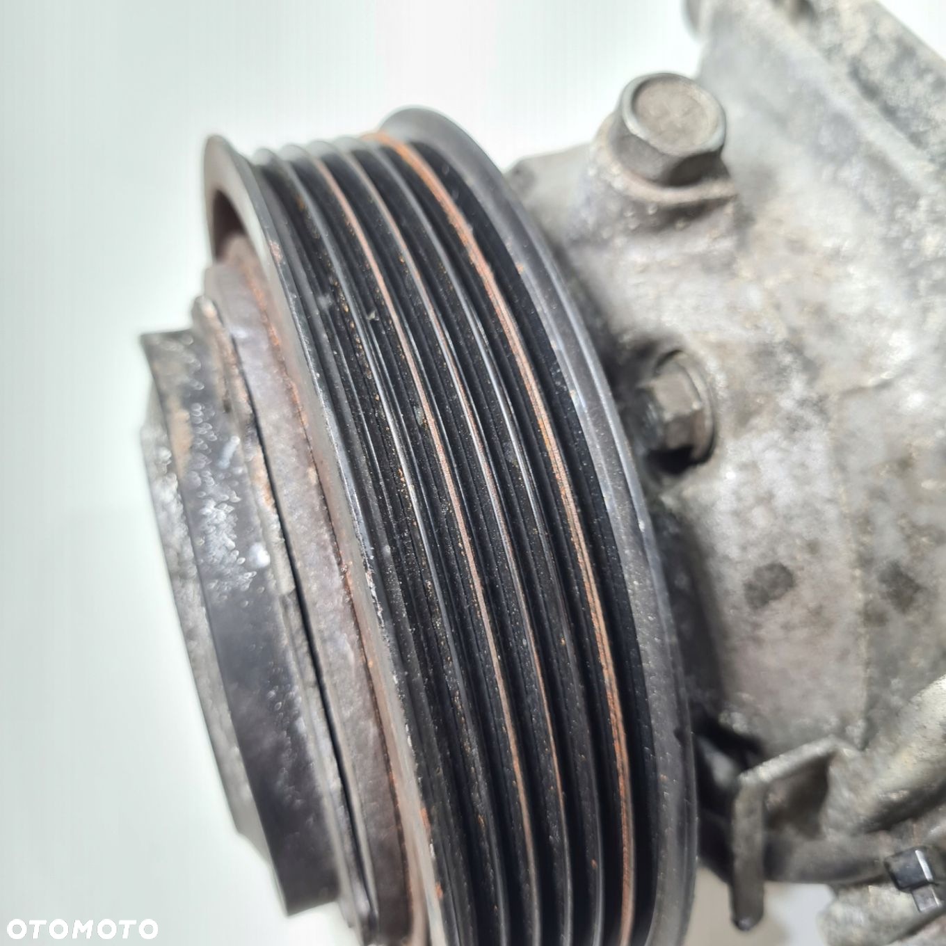 SPRĘŻARKA KLIMATYZACJI 1.5 DCI 92600 4EA0A KADJAR QASHQAI - 2