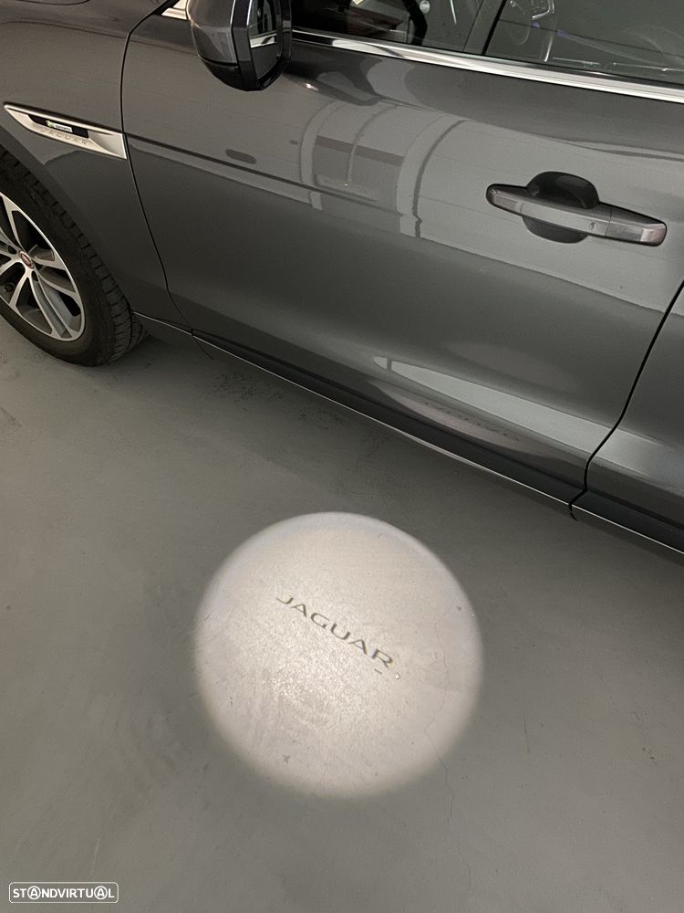 Jaguar F-Pace 2.0 i4D R-Sport AWD Aut. - 13
