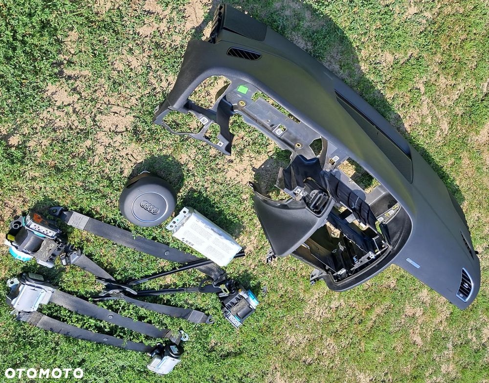 Audi A5 8T LIFT CABRIO COUPE SPORTBACK Deska Rozdzielcza Konsola + 4x Pas Bezpieczeństwa + AIRBAG - 2