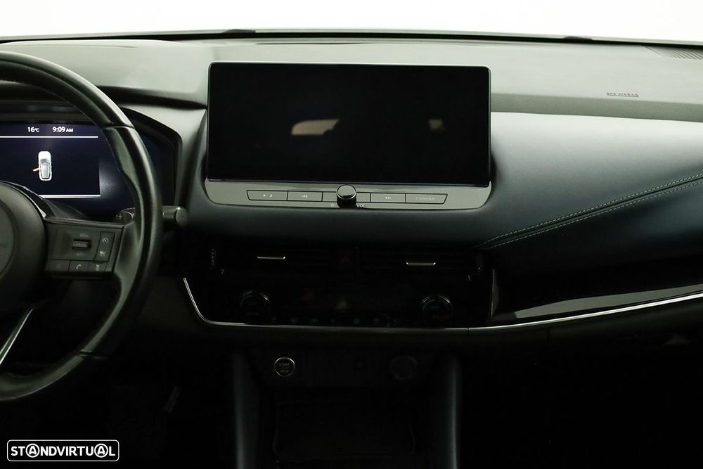 Nissan Qashqai 1.3 DIG-T N-Connecta Xtronic - 9