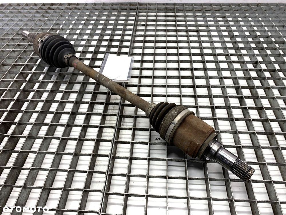 PÓŁOŚ LEWY PRZÓD  MITSUBISHI MIRAGE / SPACE STAR VI liftback (A0_A) 2012 - 2022 1.0 (A05A) 52 kW - 2