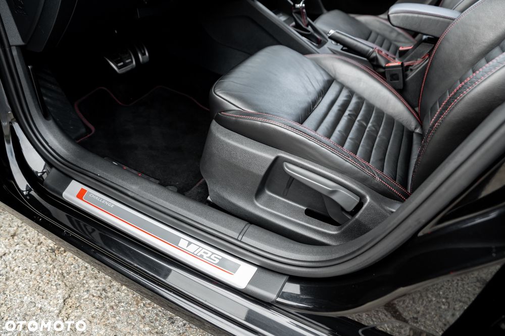 Skoda Octavia 2.0 TDI RS Challenge DSG - 22