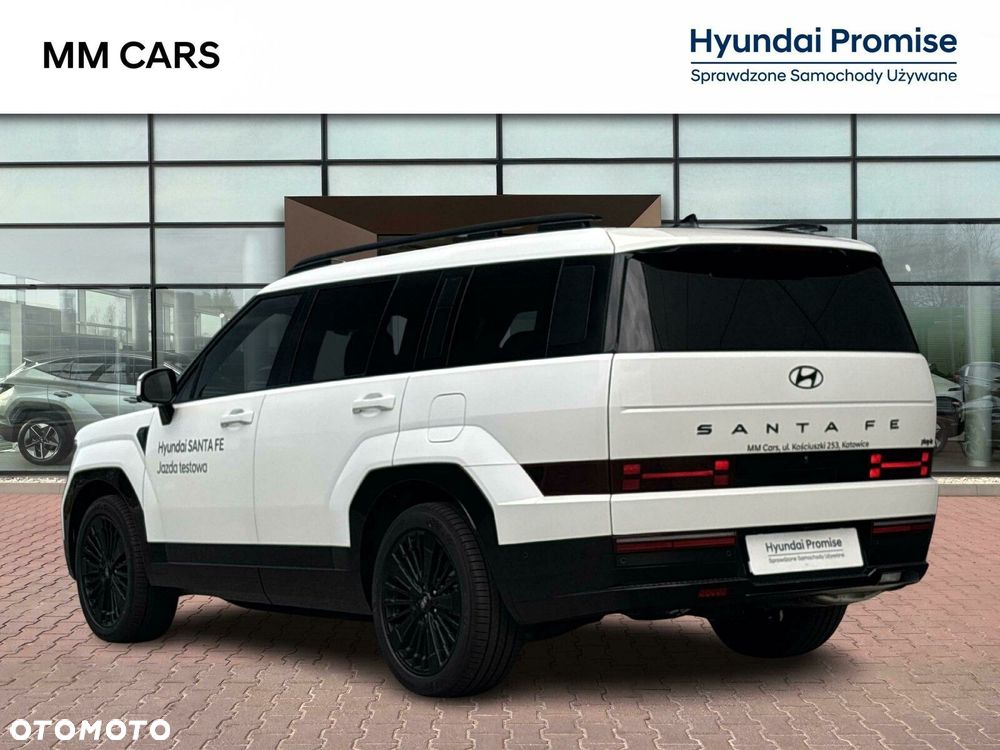 Hyundai Santa Fe - 3