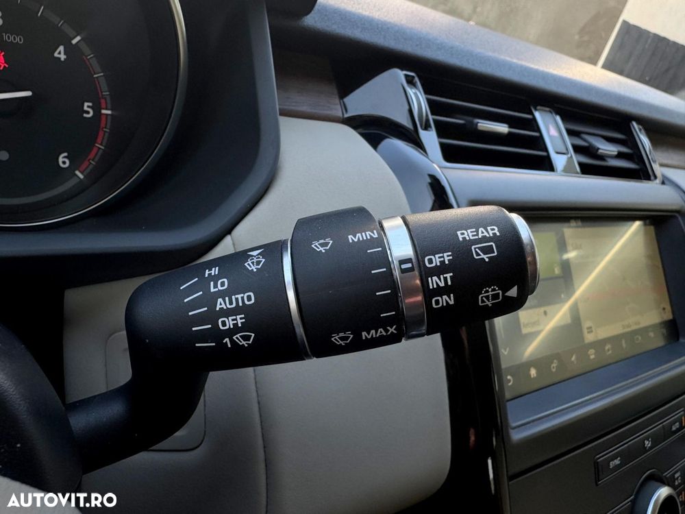 Land Rover Discovery - 13
