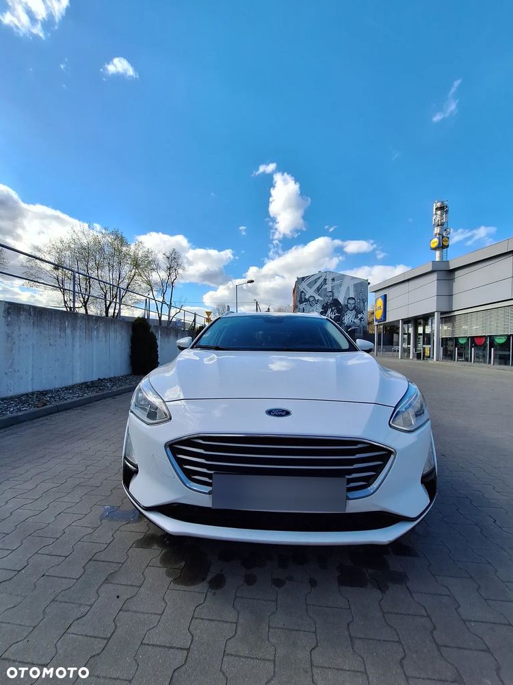 Ford Focus 1.5 EcoBoost Titanium - 6