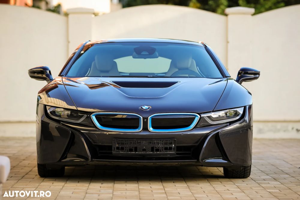 BMW i8 Pure Impulse - 11