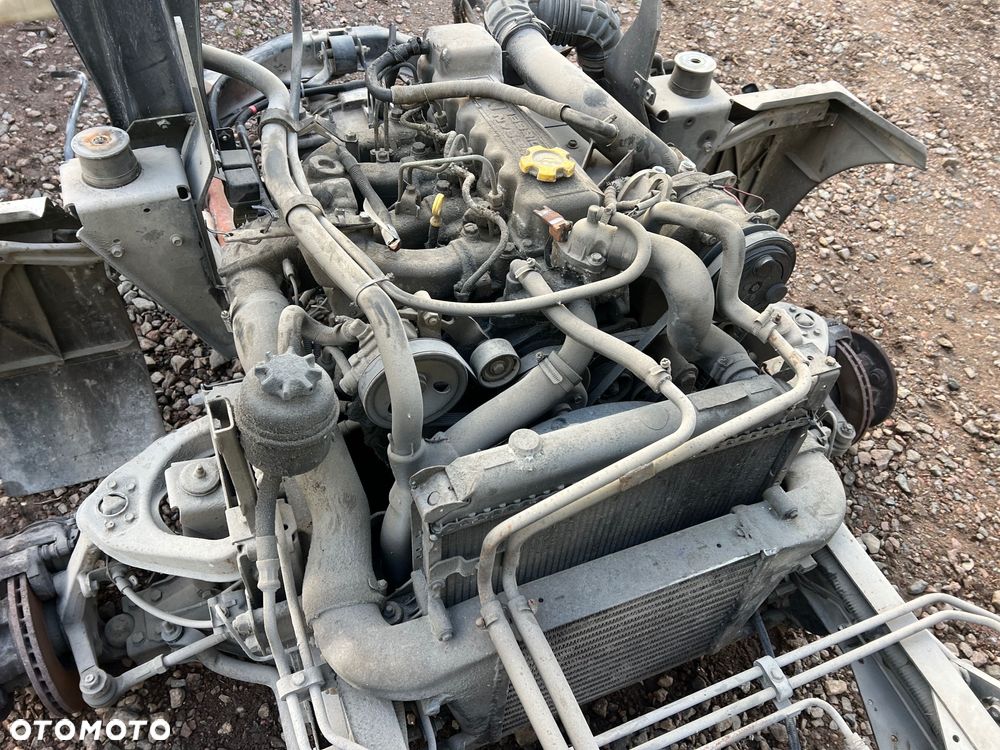 Silnik Nissan Cabstar Atleon 3.0 TDI 99-06 Różne rodzaje - 3